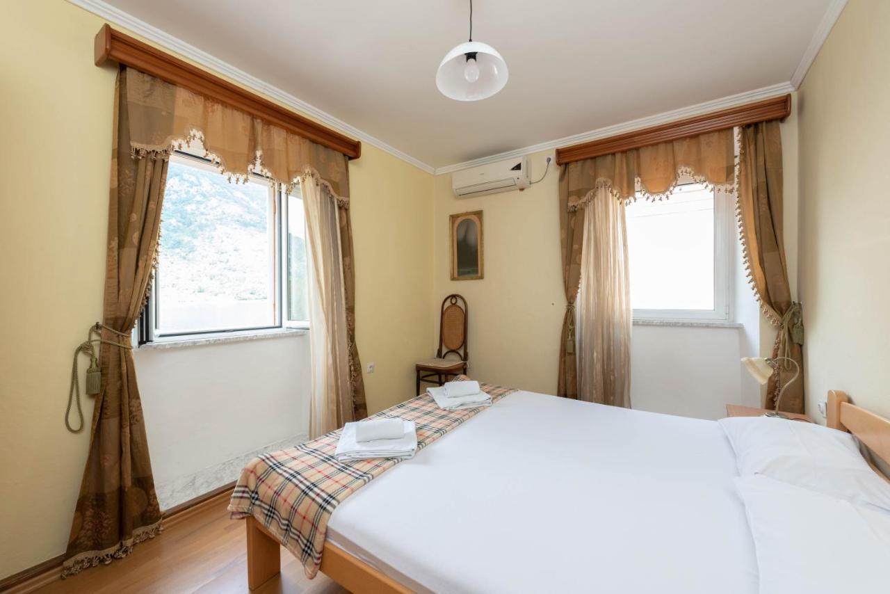 Apartments Radimir Kotor Ngoại thất bức ảnh