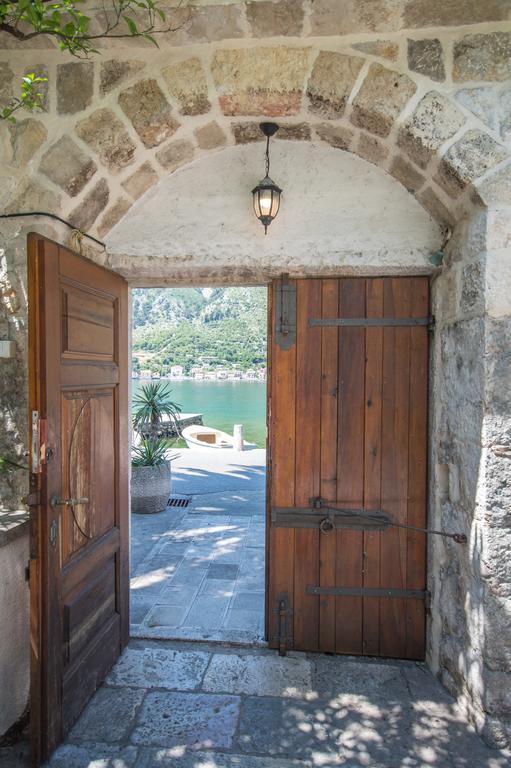 Apartments Radimir Kotor Ngoại thất bức ảnh